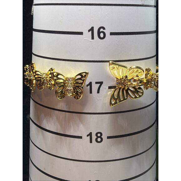 Kate Spade New York Gold Butterfly Hinge Bracelet NWT Bangle Crystal Accents New - Picture 5 of 8